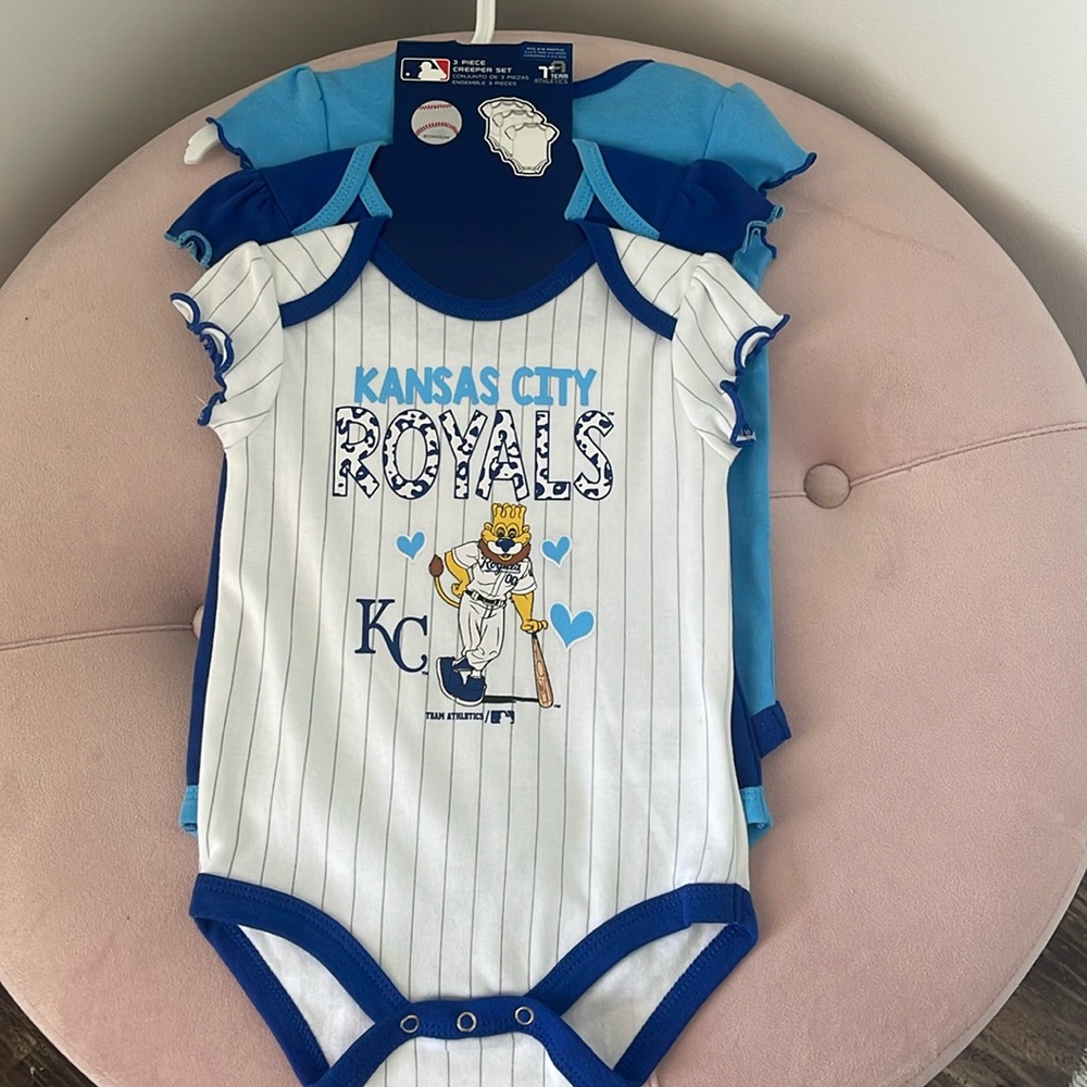 12mo. Kansas City Royals onesie set.